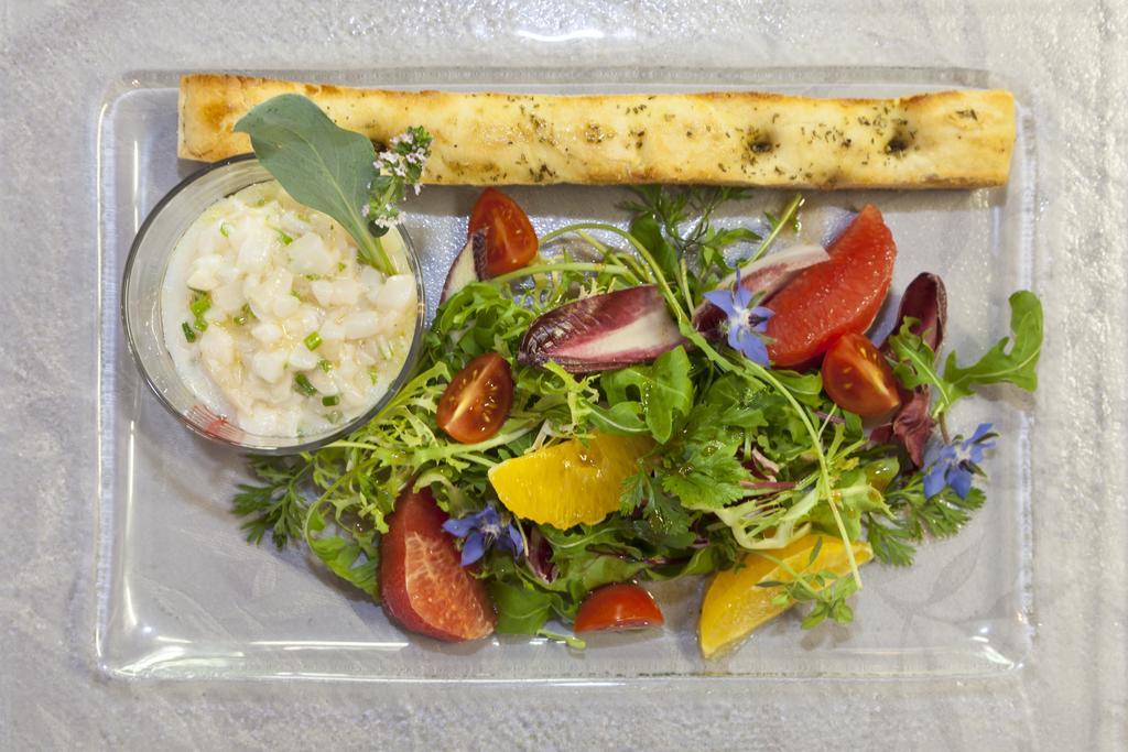 Logis Hotel Restaurant Le Flamant Rose Camargue Albaron ภายนอก รูปภาพ